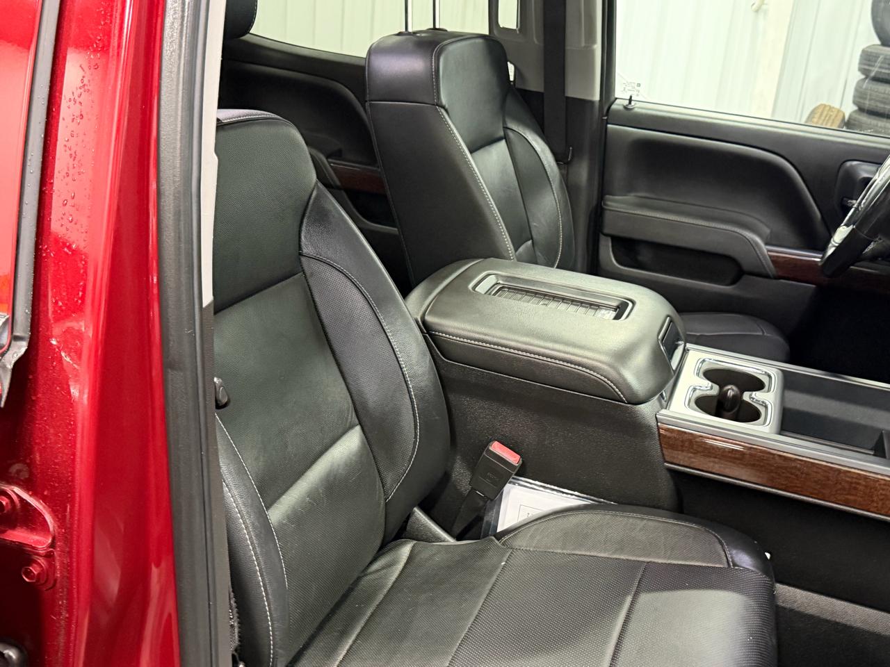 GMC Sierra 1500 4WD Crew Cab 143.5" SLT 2018