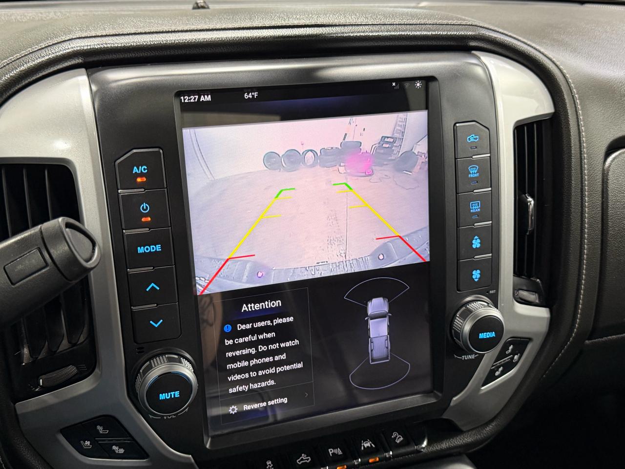 GMC Sierra 1500 4WD Crew Cab 143.5" SLT 2018