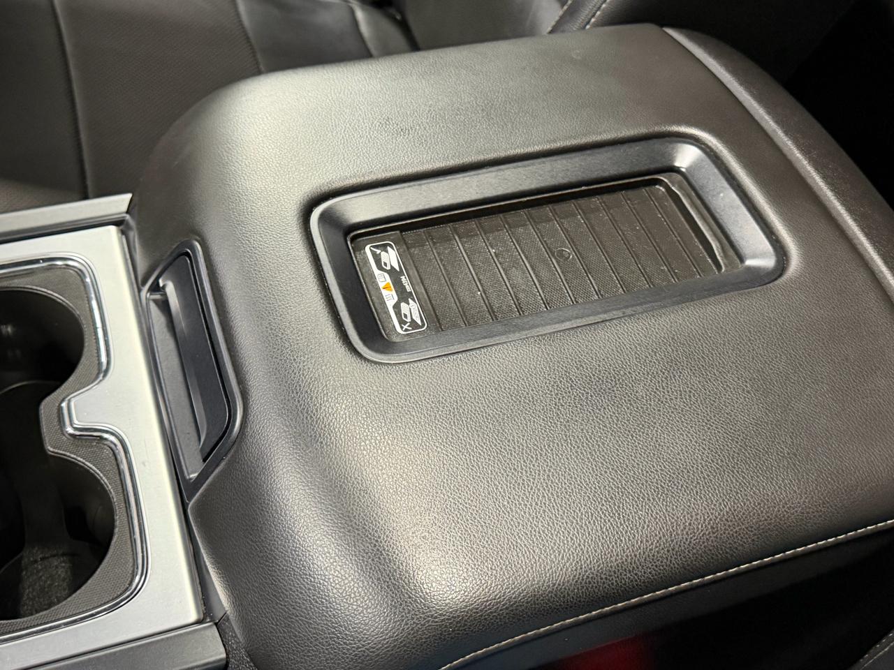 GMC Sierra 1500 4WD Crew Cab 143.5" SLT 2018