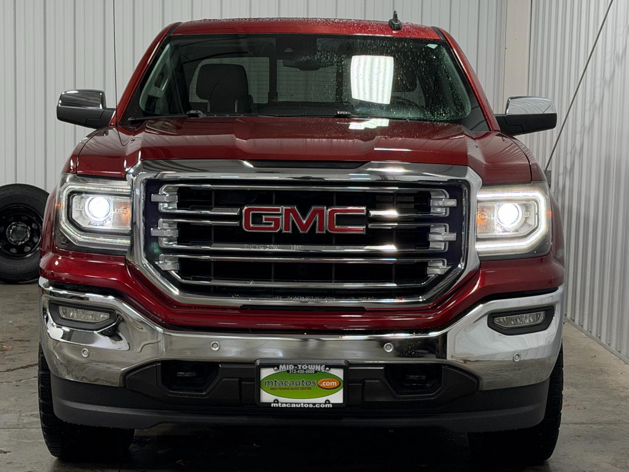 GMC Sierra 1500 4WD Crew Cab 143.5" SLT 2018