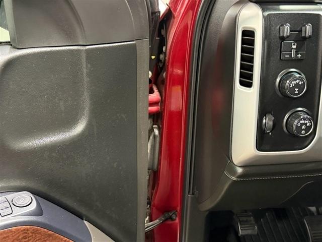 GMC Sierra 1500 4WD Crew Cab 143.5" SLT 2018