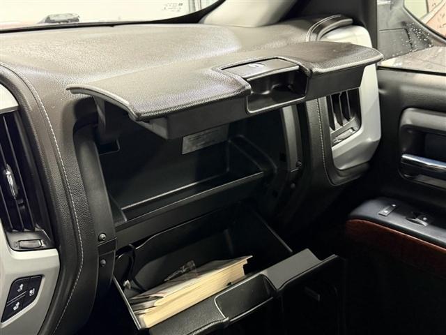 GMC Sierra 1500 4WD Crew Cab 143.5" SLT 2018