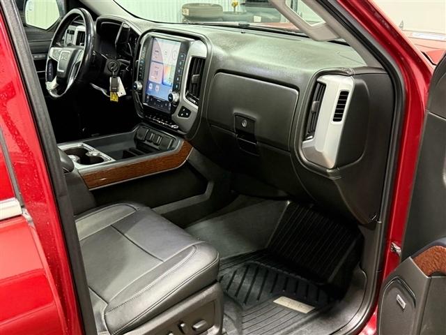 GMC Sierra 1500 4WD Crew Cab 143.5" SLT 2018