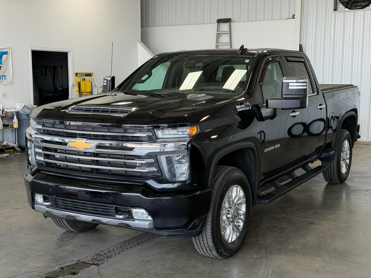 Chevrolet Silverado 2500HD 4WD Crew Cab 159" High Country 2020