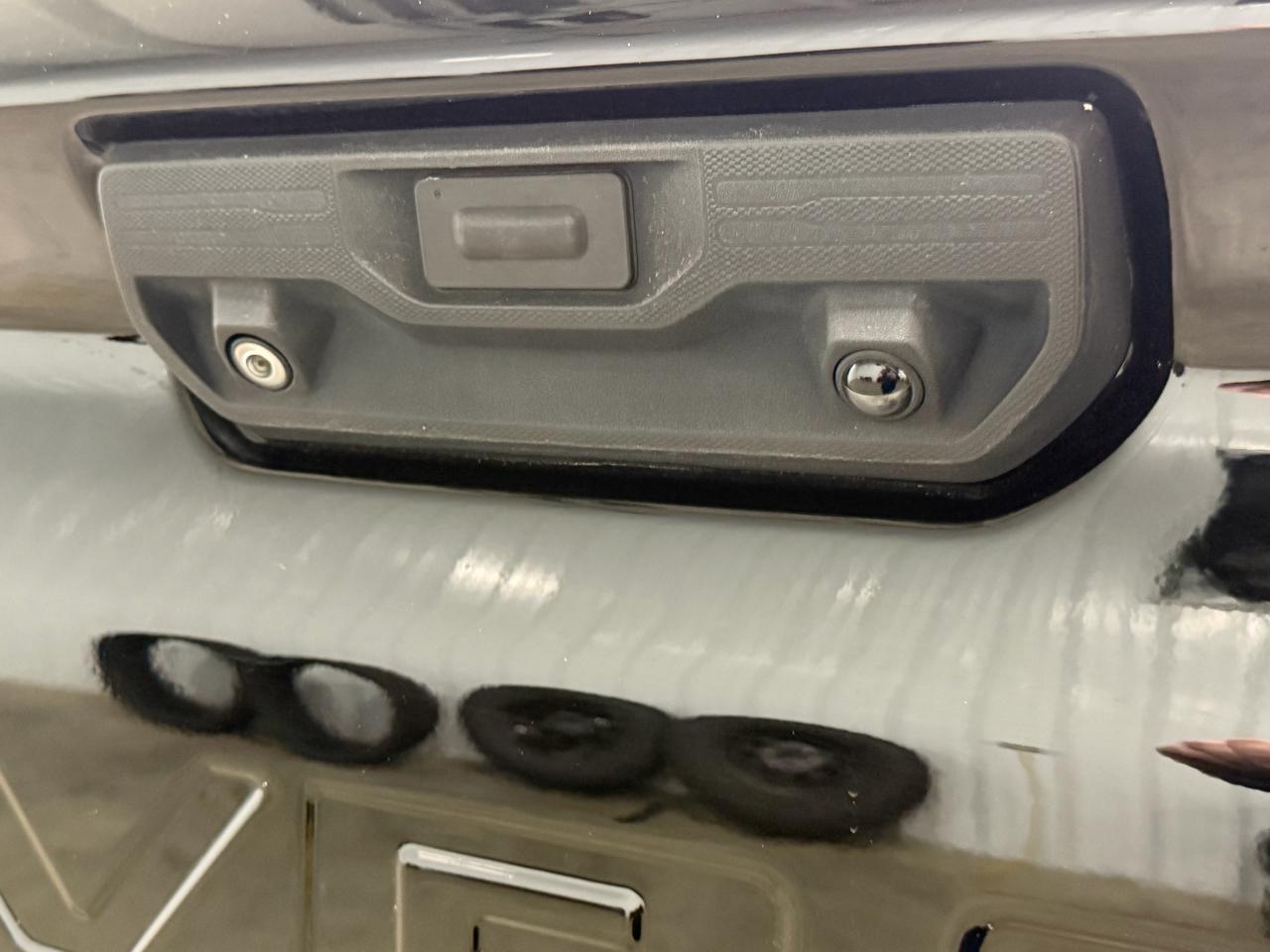 Chevrolet Silverado 2500HD 4WD Crew Cab 159" High Country 2020