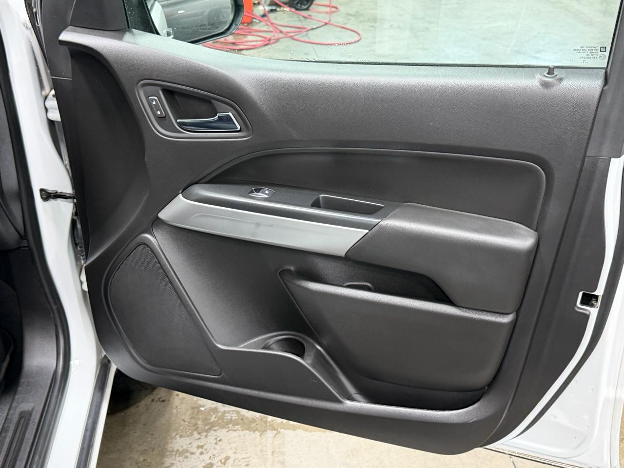 Chevrolet Colorado 4WD Crew Cab 140.5" LT 2019