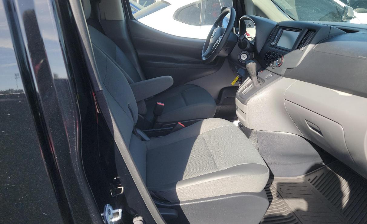 Nissan NV200 Compact Cargo I4 SV 2021