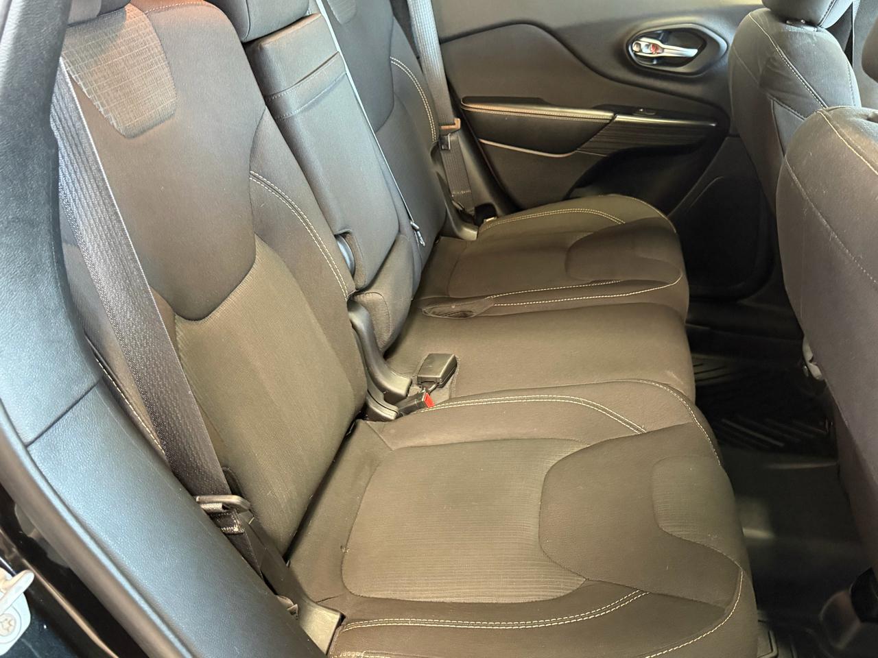 Jeep Cherokee 4WD 4dr Altitude *Ltd Avail* 2016