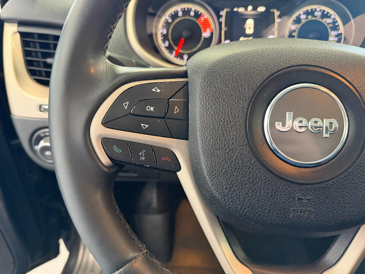 Jeep Cherokee 4WD 4dr Altitude *Ltd Avail* 2016