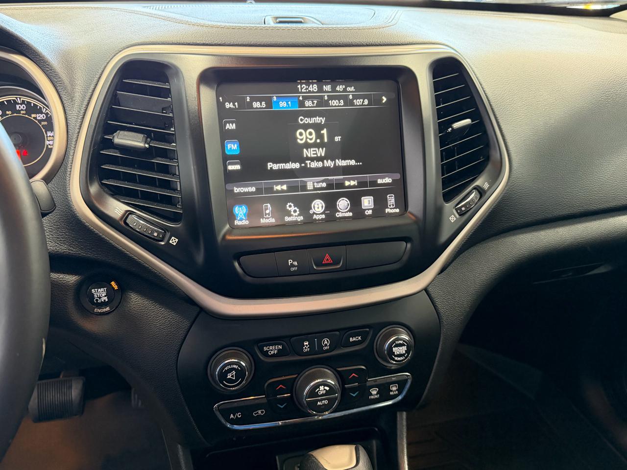 Jeep Cherokee 4WD 4dr Altitude *Ltd Avail* 2016