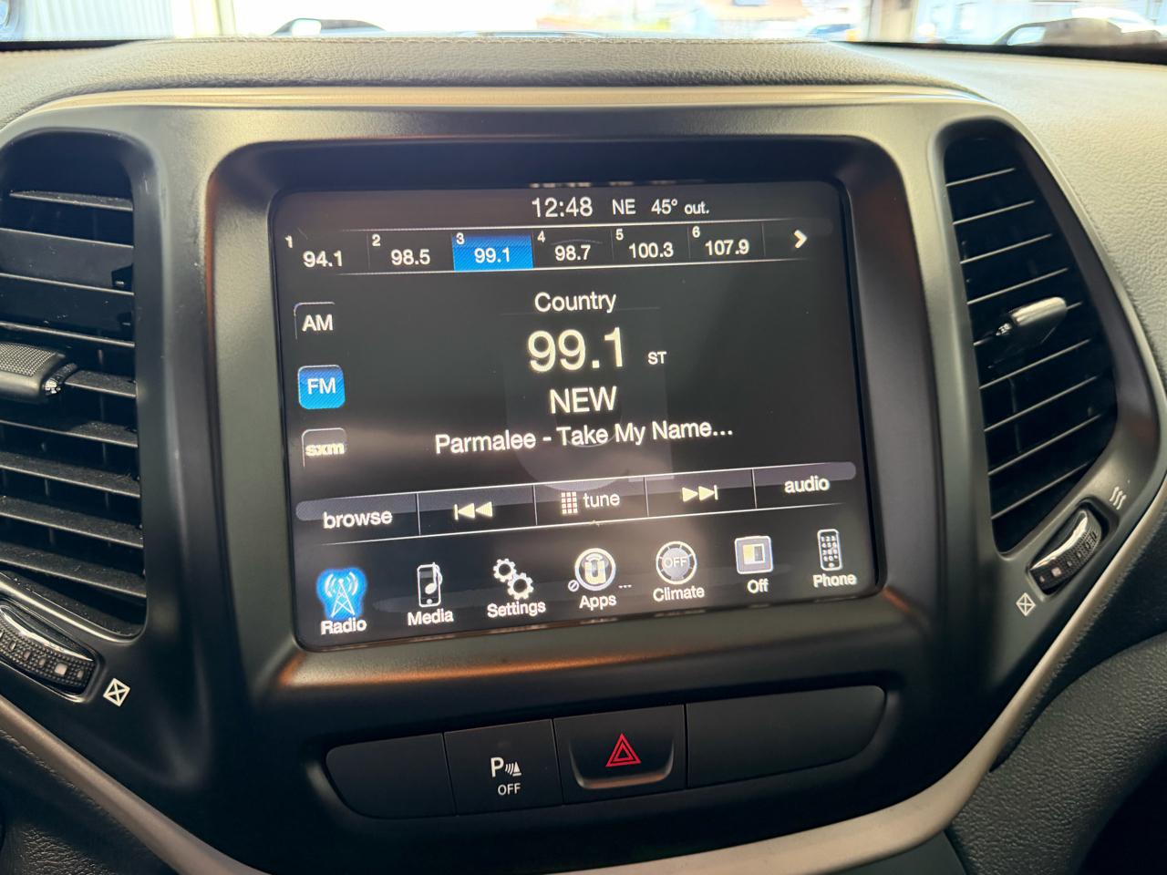 Jeep Cherokee 4WD 4dr Altitude *Ltd Avail* 2016