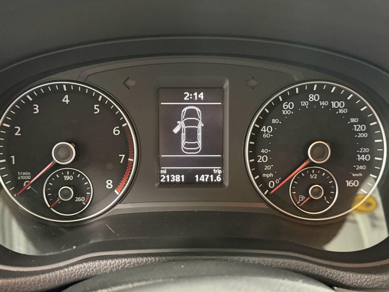 Volkswagen Passat 4dr Sdn 2.5L Auto SE 2013