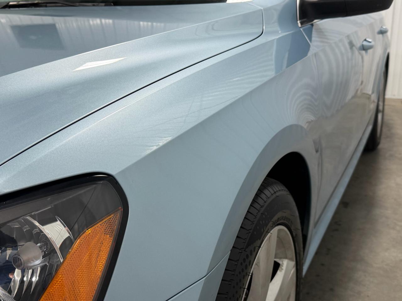 Volkswagen Passat 4dr Sdn 2.5L Auto SE 2013