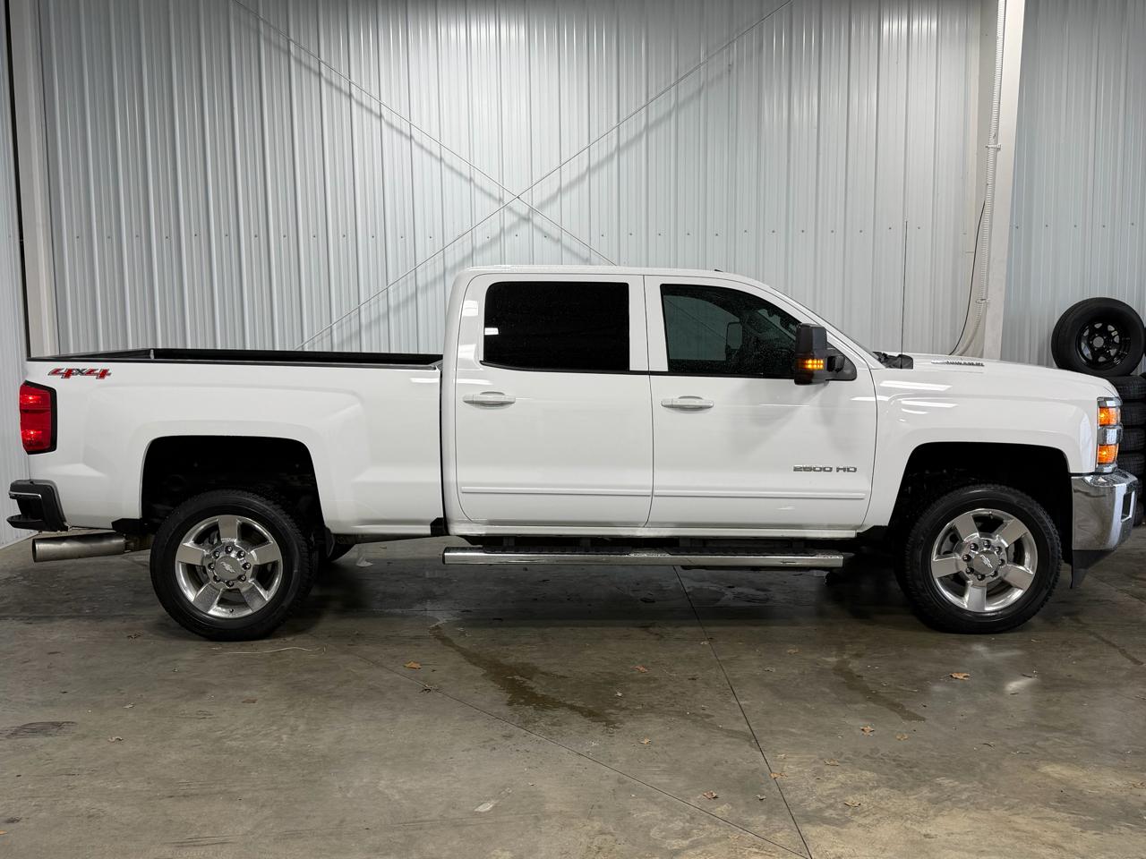 Chevrolet Silverado 2500HD 4WD Crew Cab 153.7" LT 2016