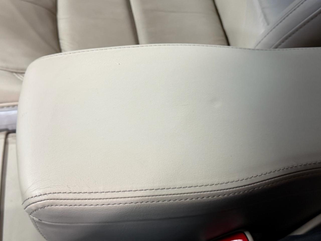 Cadillac DeVille 4dr Sdn w/Livery Pkg 2005