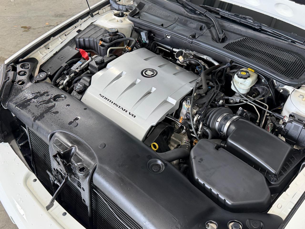 Cadillac DeVille 4dr Sdn w/Livery Pkg 2005