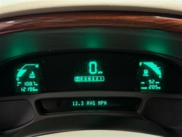 Cadillac DeVille 4dr Sdn w/Livery Pkg 2005