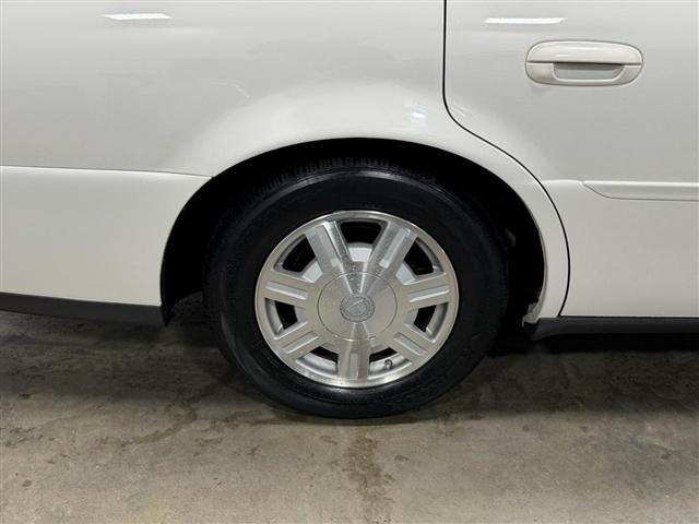 Cadillac DeVille 4dr Sdn w/Livery Pkg 2005
