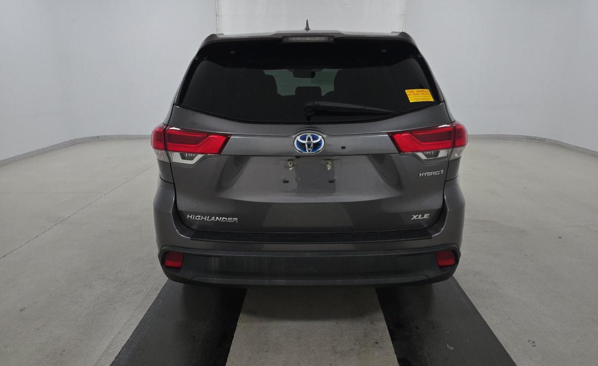 Toyota Highlander Hybrid XLE V6 AWD (Natl) 2019