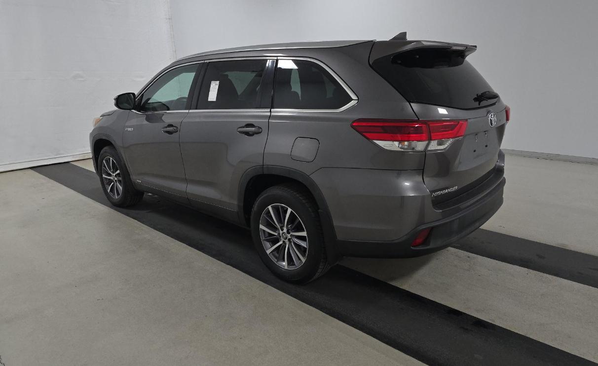 Toyota Highlander Hybrid XLE V6 AWD (Natl) 2019