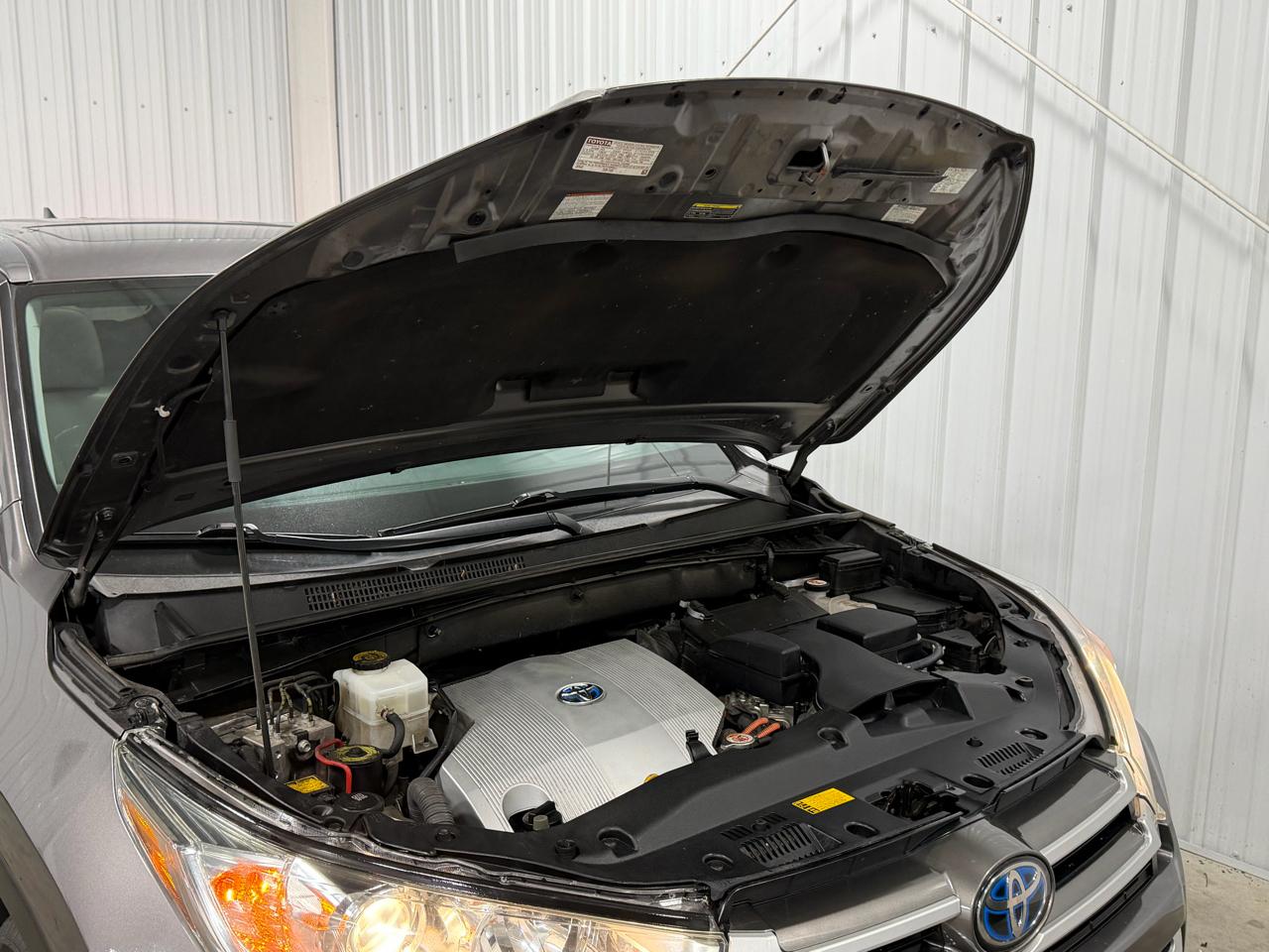 Toyota Highlander Hybrid XLE V6 AWD (Natl) 2019