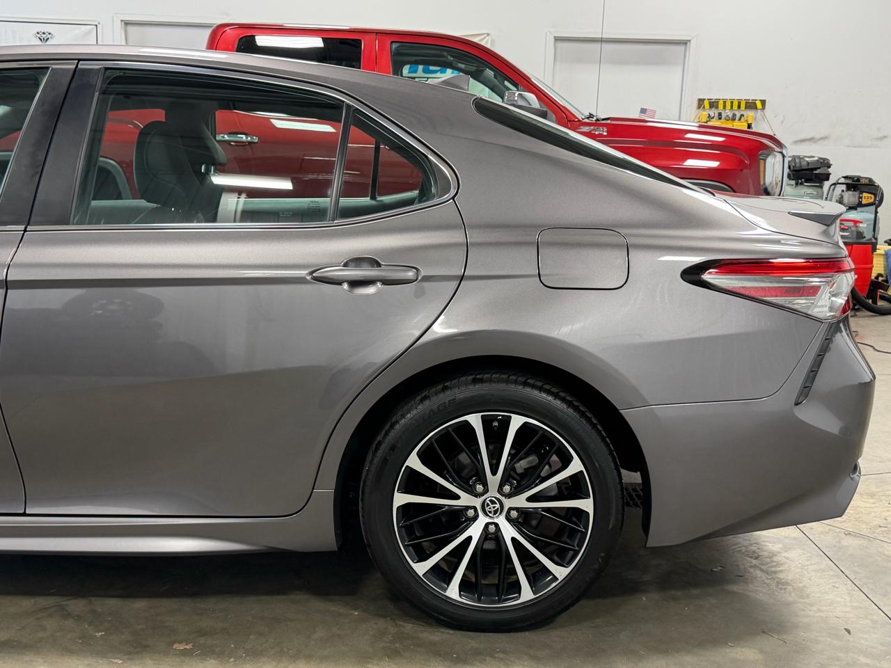 Toyota Camry SE 4D Sedan 2019