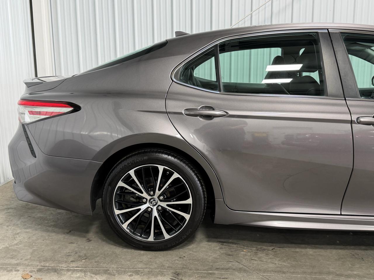 Toyota Camry SE 4D Sedan 2019