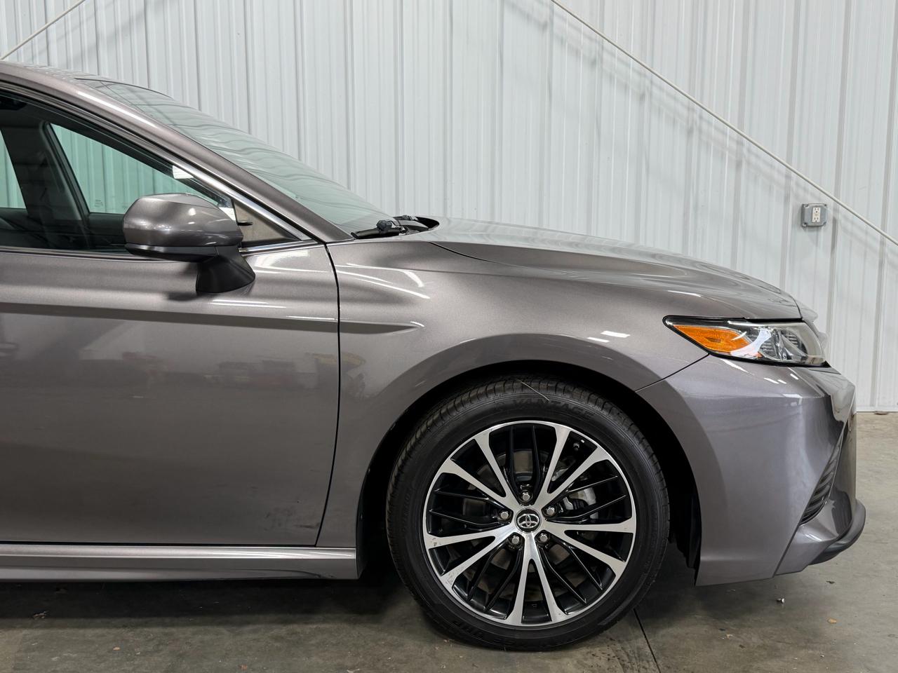 Toyota Camry SE 4D Sedan 2019