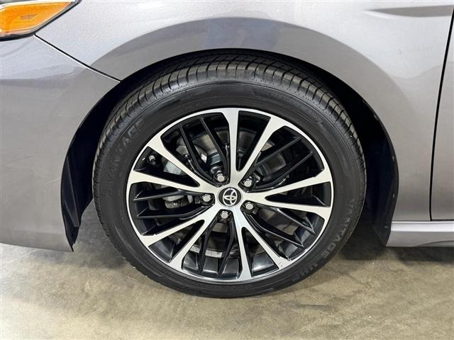 Toyota Camry SE 4D Sedan 2019