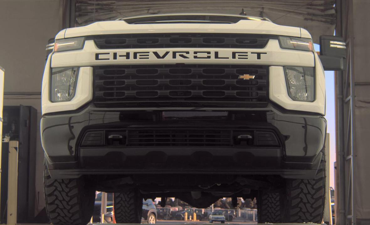 Chevrolet Silverado 2500HD 4WD Crew Cab 159" Custom 2020