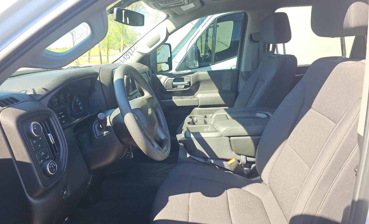 Chevrolet Silverado 2500HD 4WD Crew Cab 159" Custom 2020