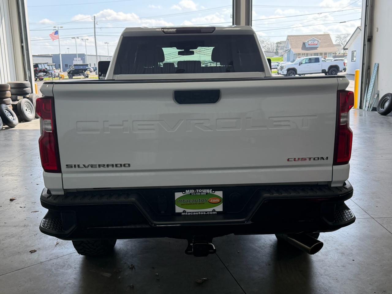 Chevrolet Silverado 2500HD 4WD Crew Cab 159" Custom 2020