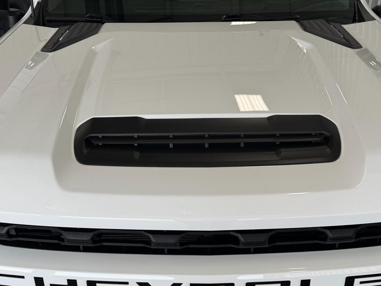 Chevrolet Silverado 2500HD 4WD Crew Cab 159" Custom 2020