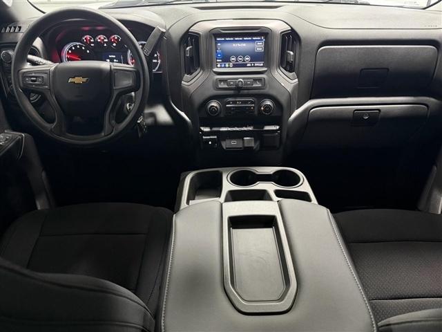 Chevrolet Silverado 2500HD 4WD Crew Cab 159" Custom 2020