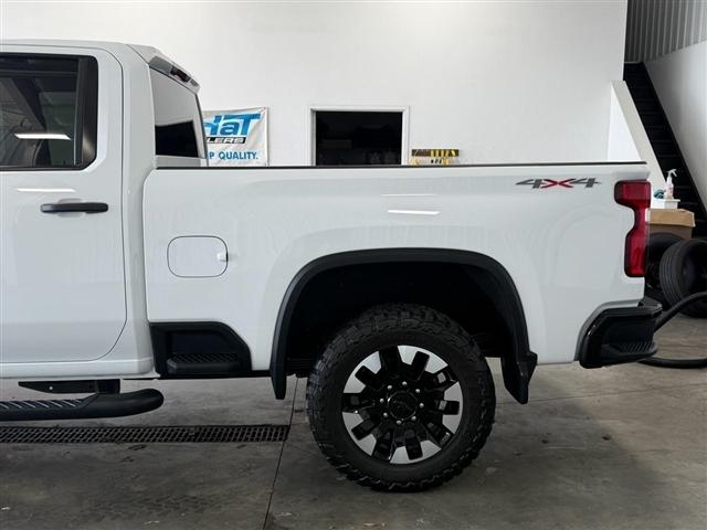 Chevrolet Silverado 2500HD 4WD Crew Cab 159" Custom 2020