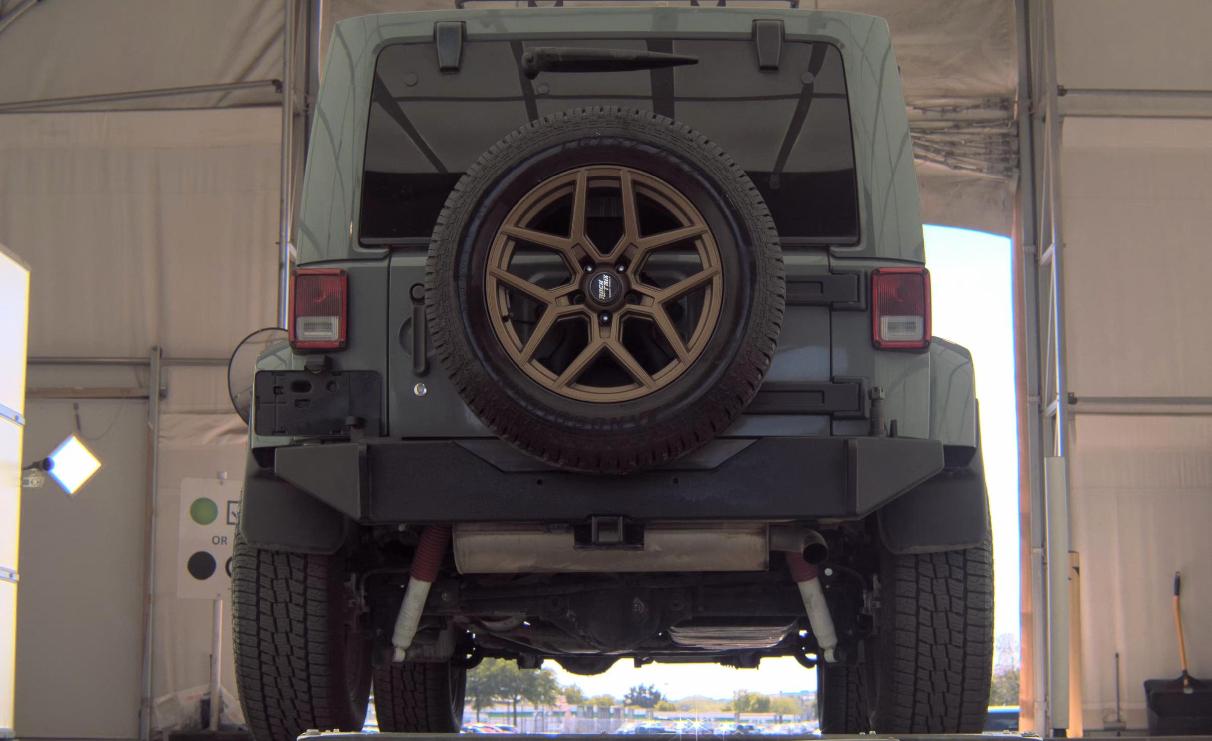 Jeep Wrangler Unlimited 4WD 4dr Sahara 2015