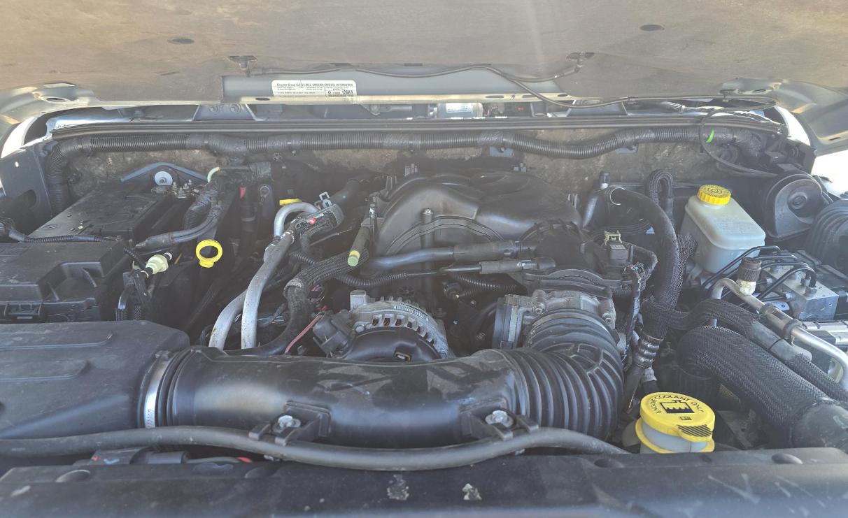 Jeep Wrangler Unlimited 4WD 4dr Sahara 2015