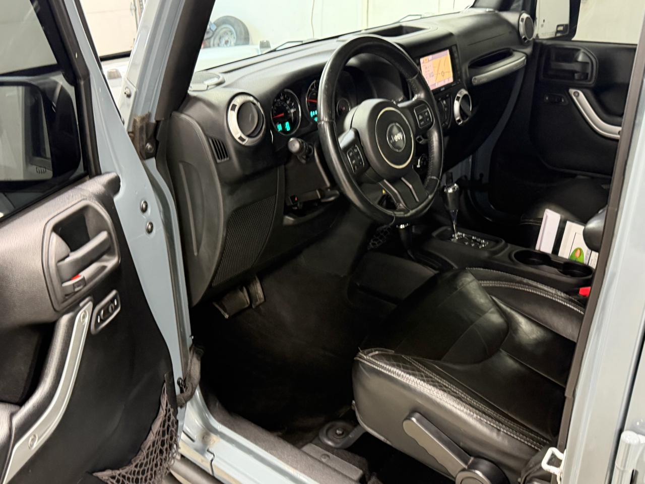 Jeep Wrangler Unlimited 4WD 4dr Sahara 2015