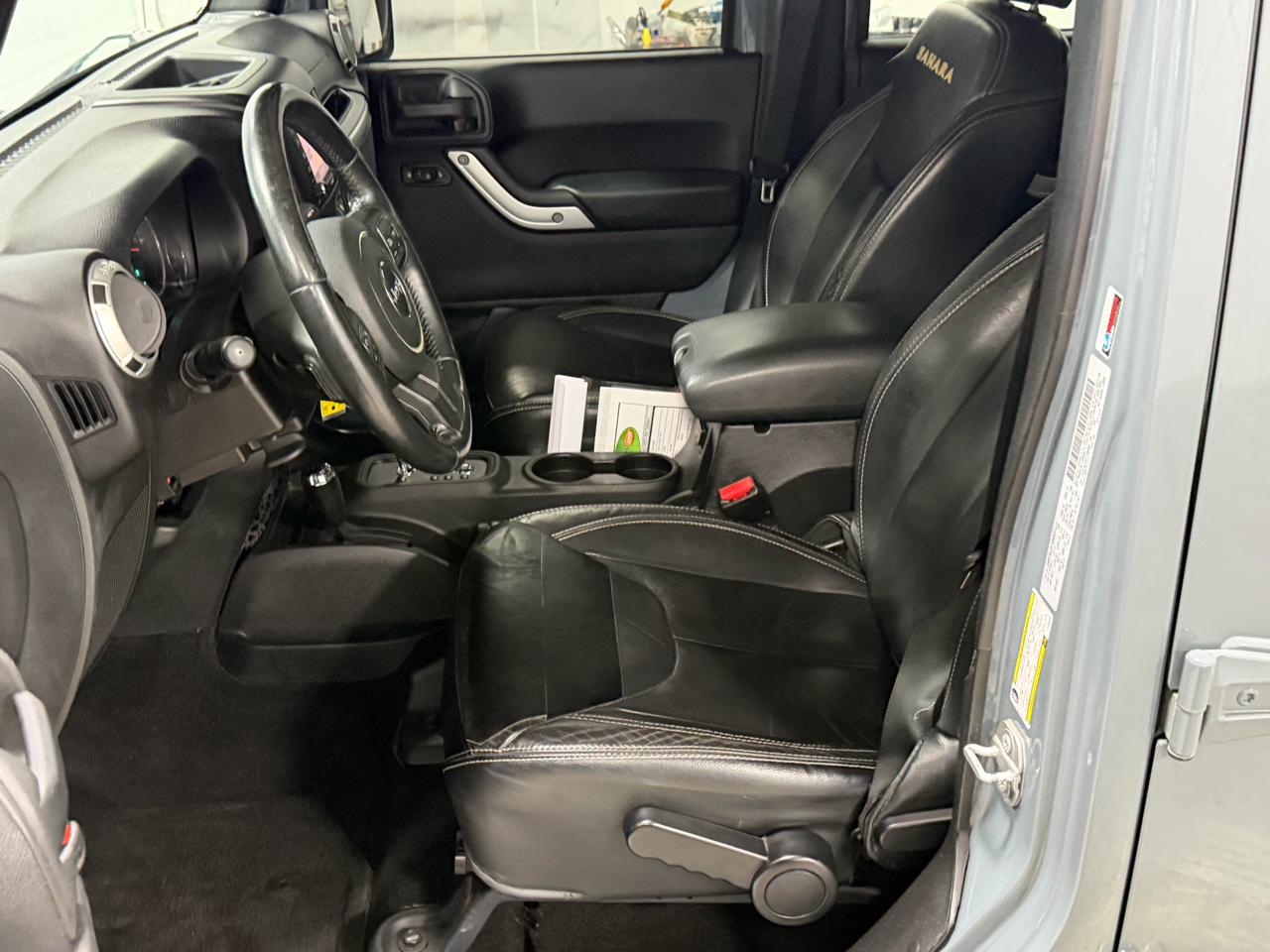 Jeep Wrangler Unlimited 4WD 4dr Sahara 2015