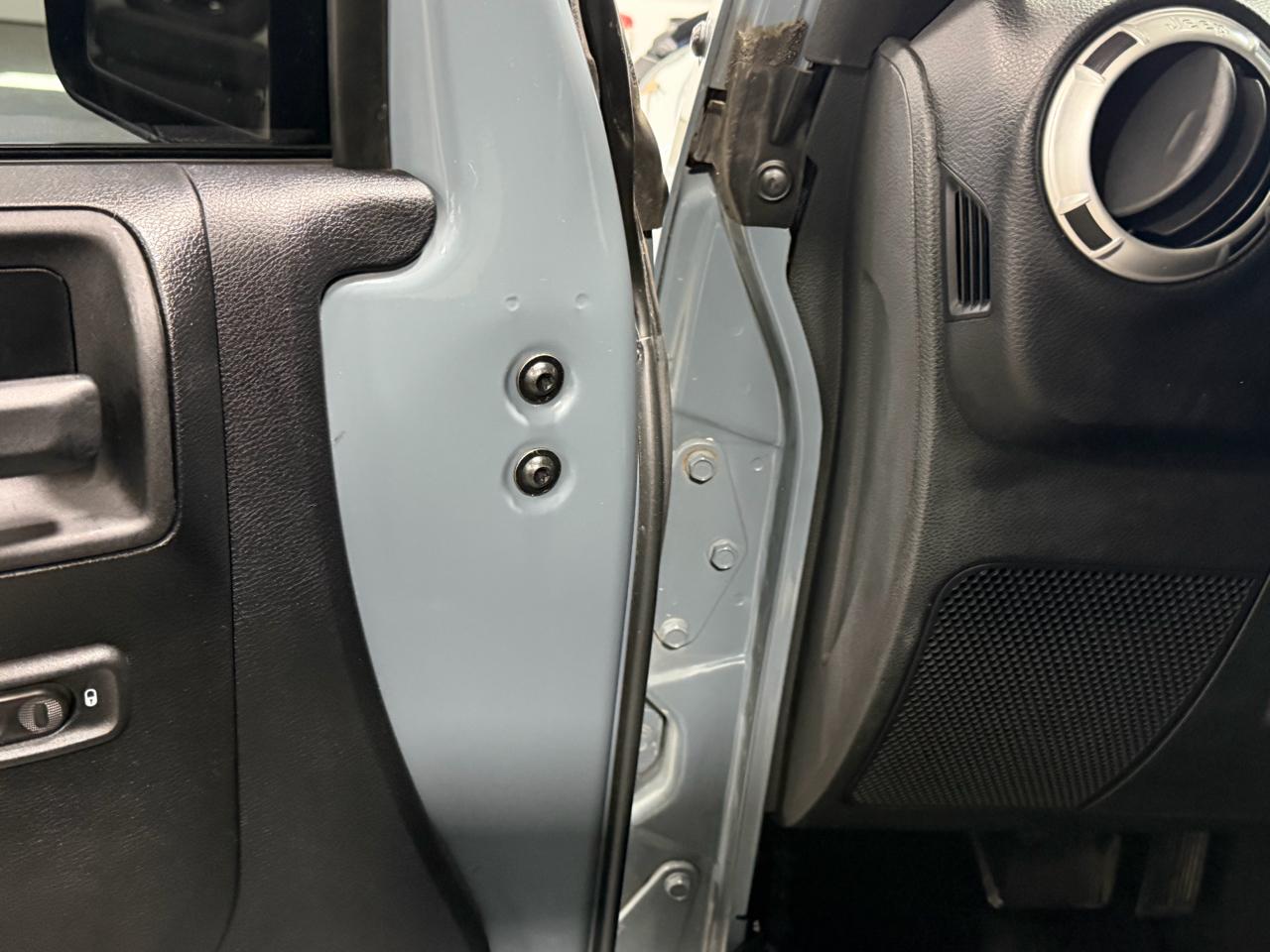 Jeep Wrangler Unlimited 4WD 4dr Sahara 2015