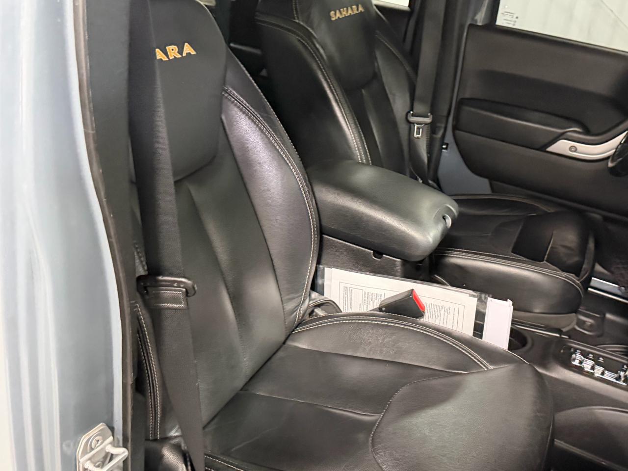 Jeep Wrangler Unlimited 4WD 4dr Sahara 2015