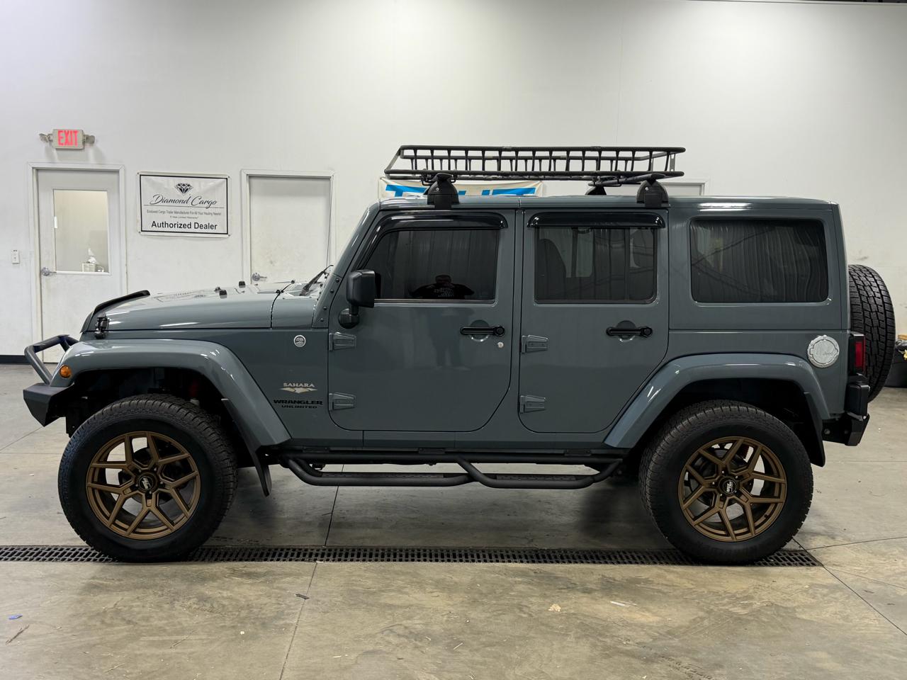 Jeep Wrangler Unlimited 4WD 4dr Sahara 2015