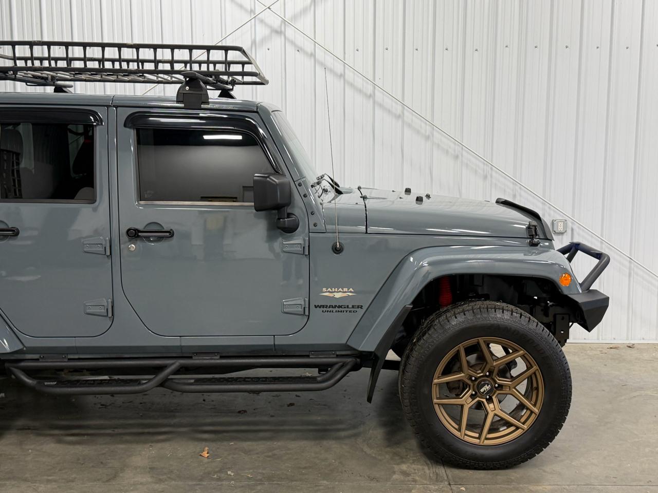 Jeep Wrangler Unlimited 4WD 4dr Sahara 2015