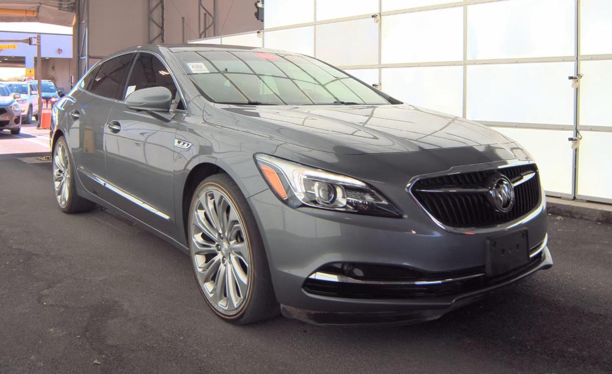 Buick LaCrosse 4dr Sdn Essence FWD 2019