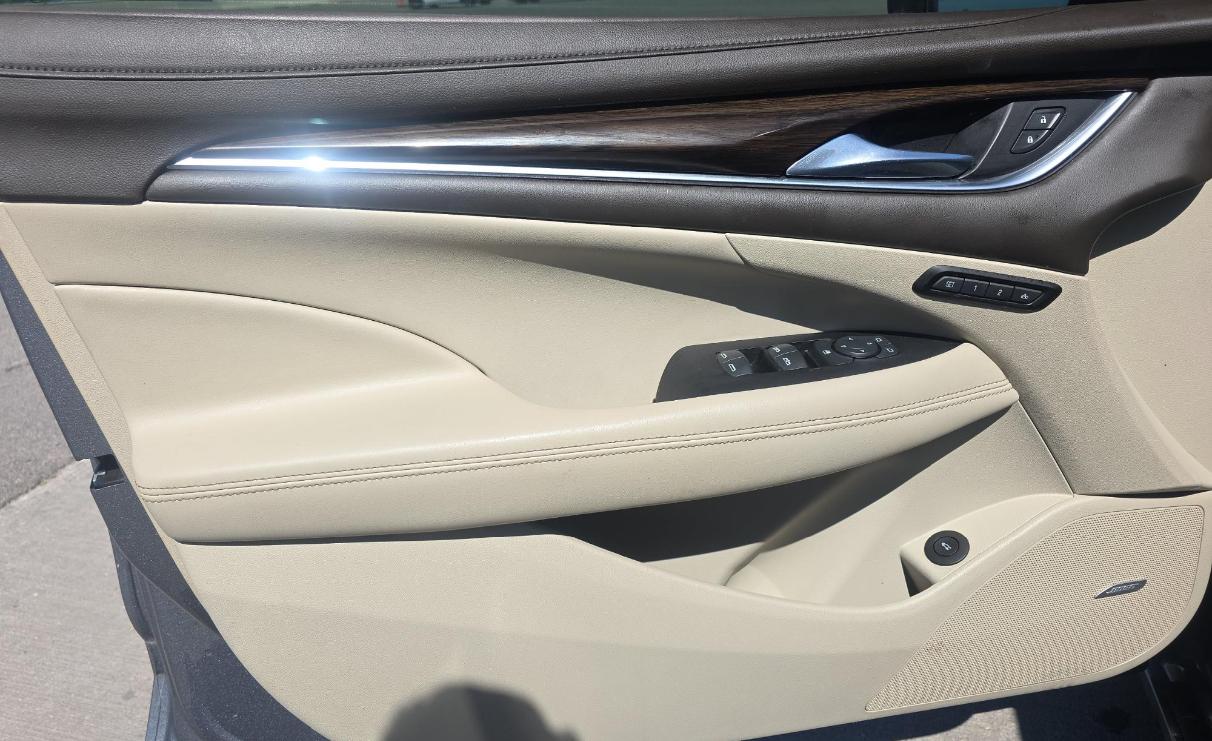 Buick LaCrosse 4dr Sdn Essence FWD 2019