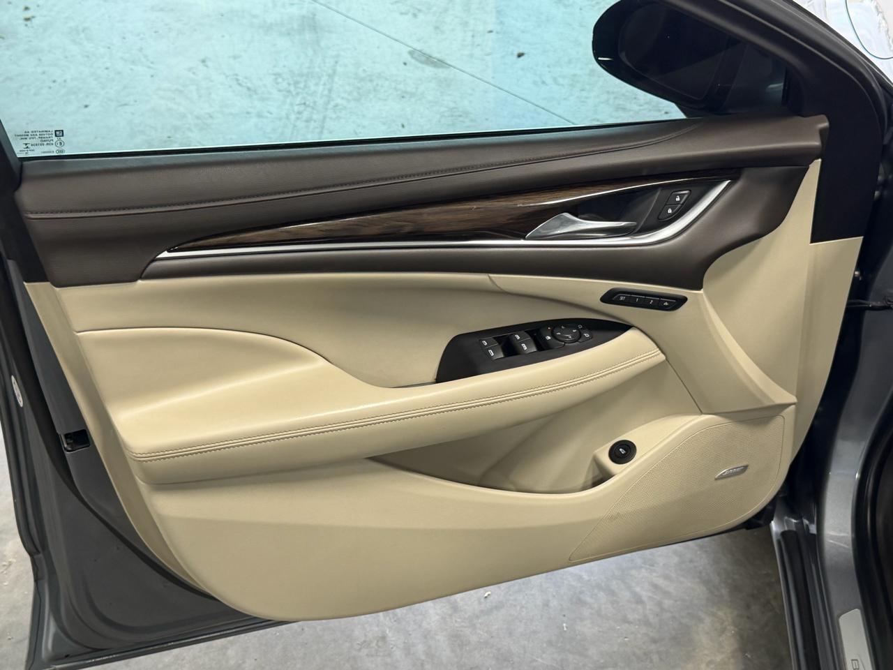 Buick LaCrosse 4dr Sdn Essence FWD 2019