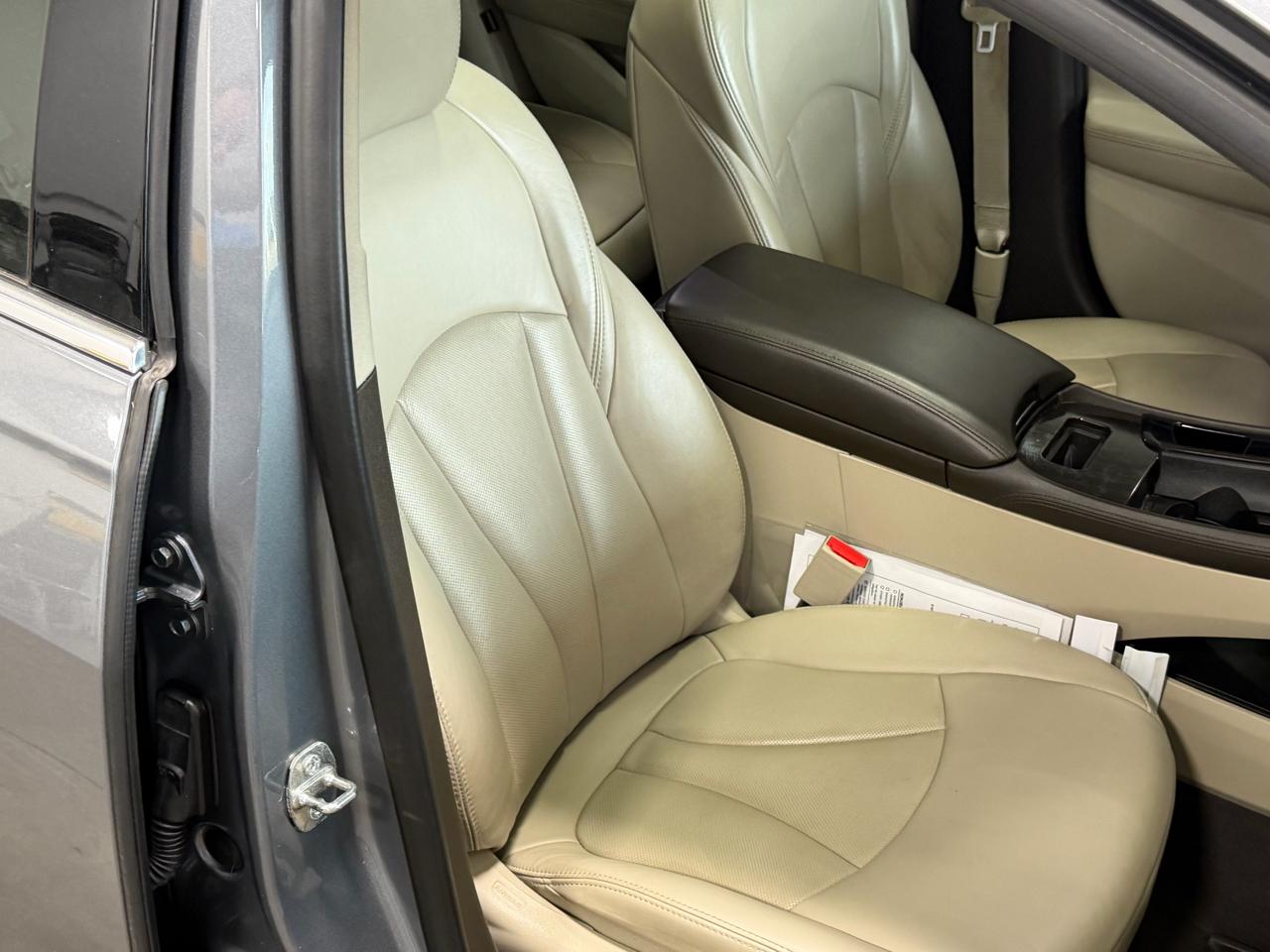 Buick LaCrosse 4dr Sdn Essence FWD 2019