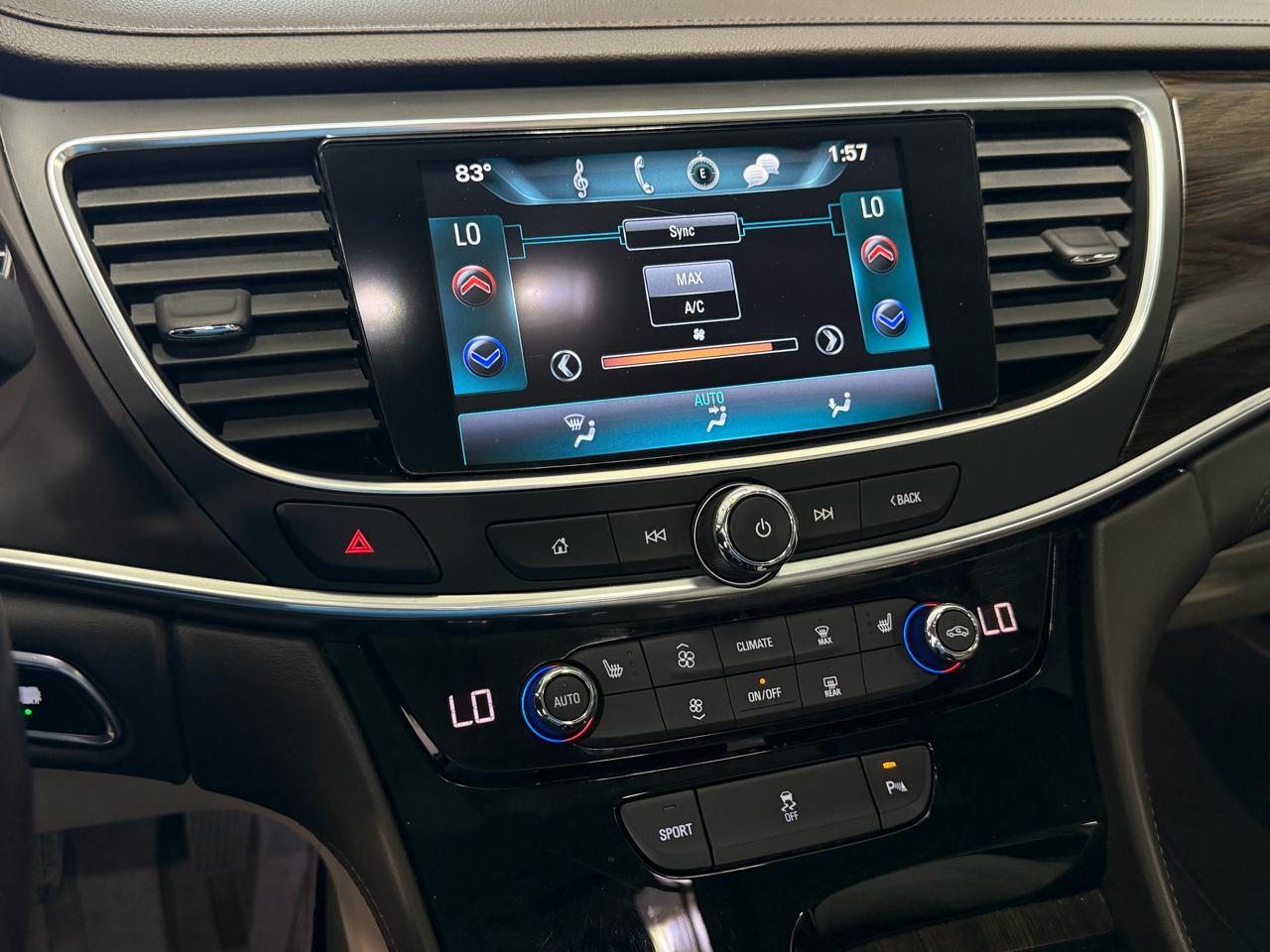 Buick LaCrosse 4dr Sdn Essence FWD 2019