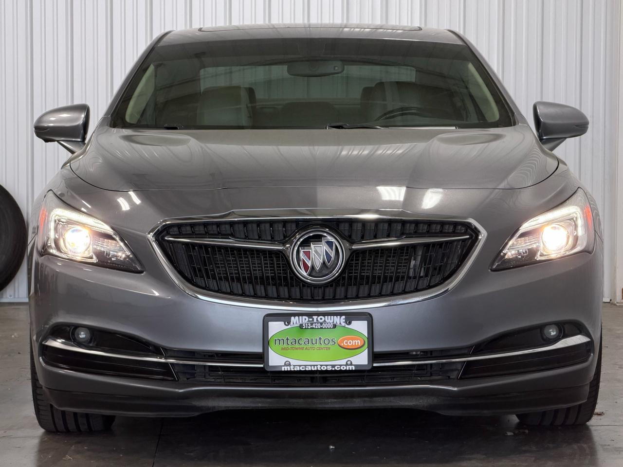 Buick LaCrosse 4dr Sdn Essence FWD 2019