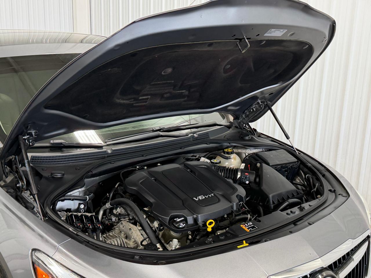 Buick LaCrosse 4dr Sdn Essence FWD 2019